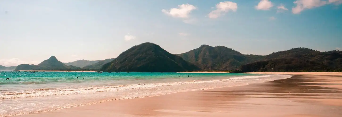 best snorkeling spots lombok pink beach