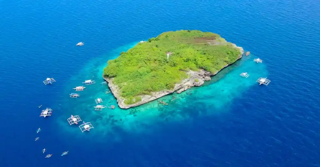 Can You Stay on Komodo Island?