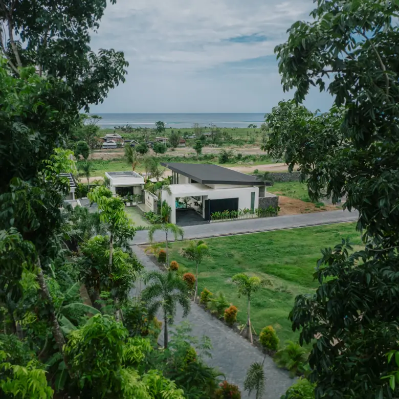 luxury villas for sale in torok