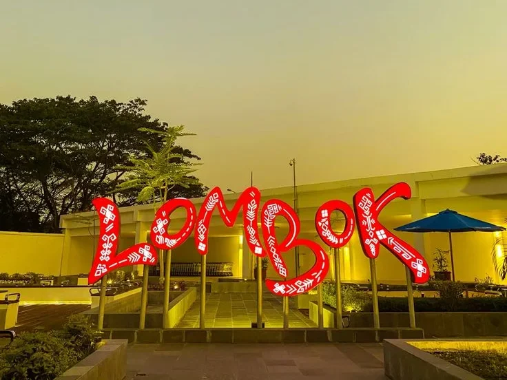 cost to live in lombok