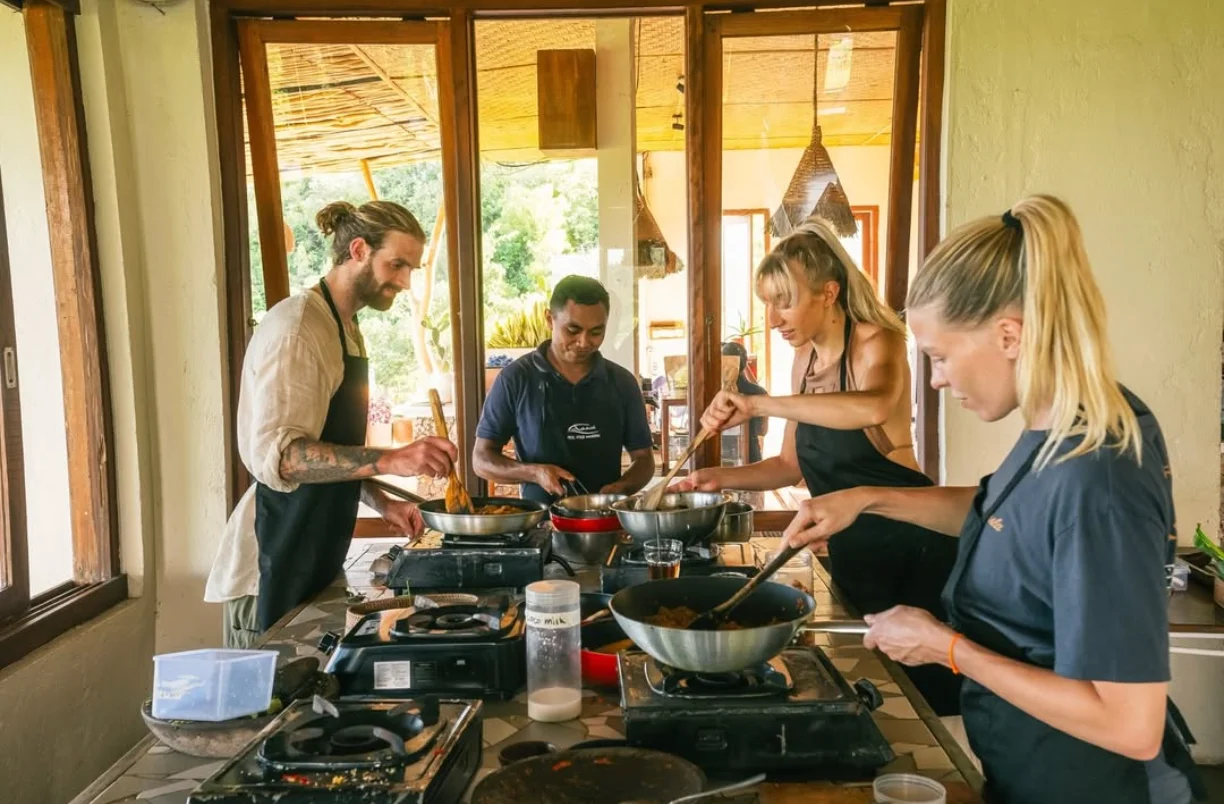 Ashtari cooking class