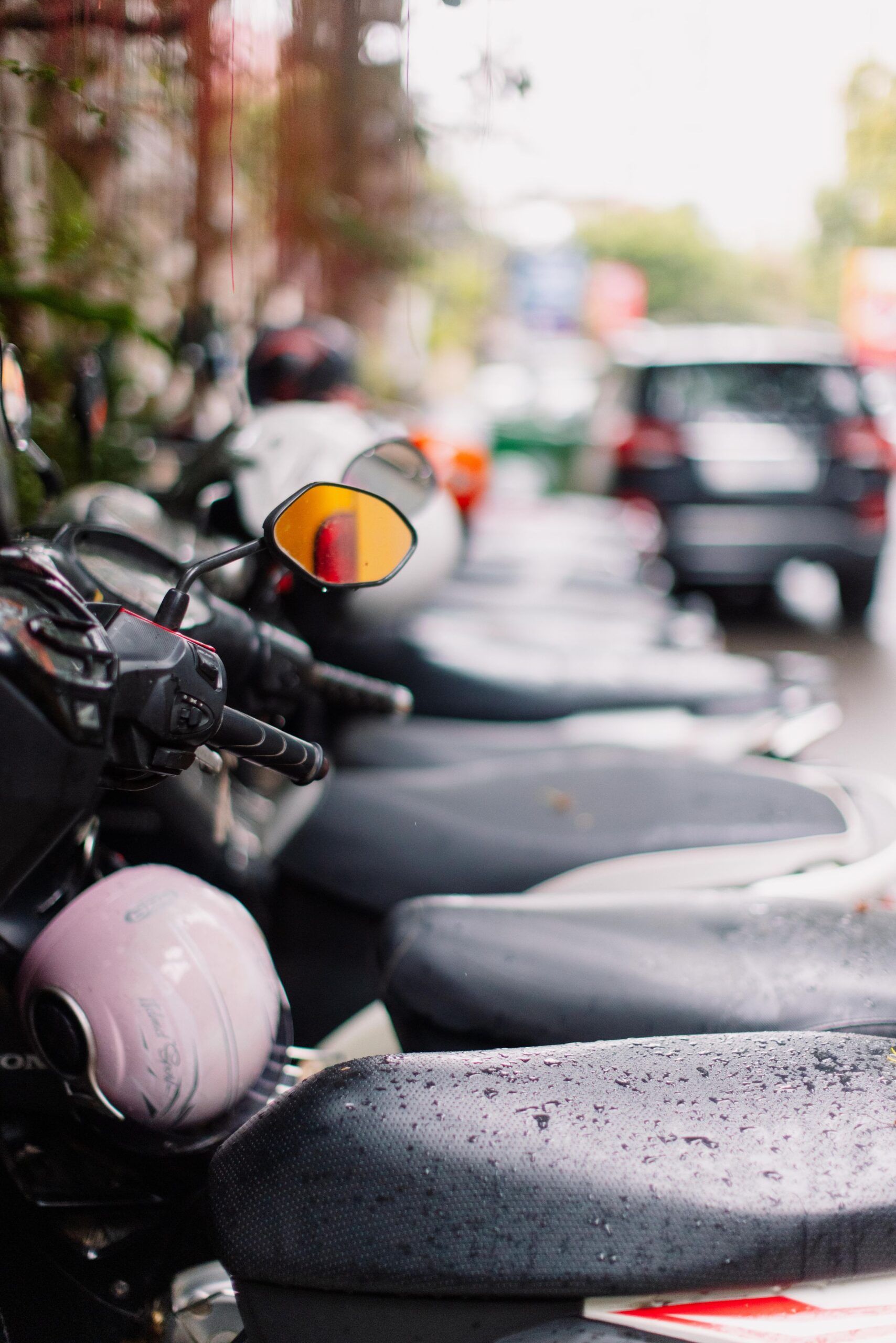 Scooter rental in South Lombok, the best way to follow this itinerary between beaches